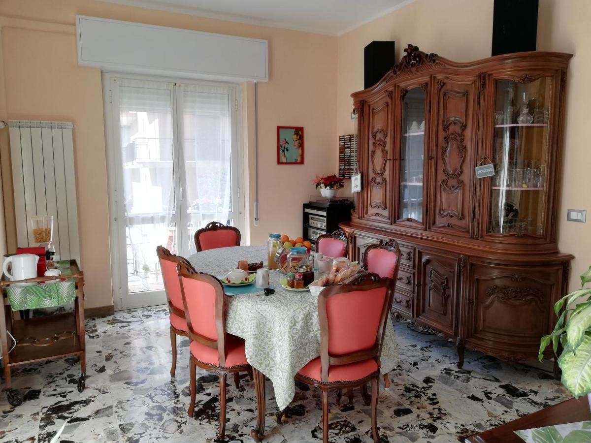 B&B Mila E Nan Borghetto Santo Spirito Kültér fotó